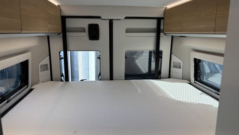 Adria Twin 640 SGX Sports AUTOMAAT