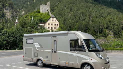 4p Hymer integrated from 2009