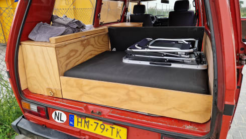 3p Volkswagen bus from 1982