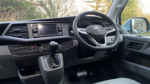 Clara – 4 berth 2024 VW Campervan, insurance included!
