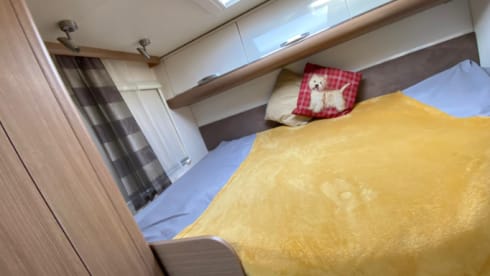 Sunny – Your next family holiday - 2020 6 Berth Motorhome