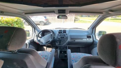 4p Mercedes-Benz bus uit 2000