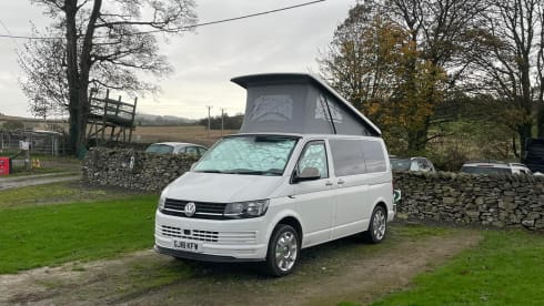 4 berth Volkswagen campervan from 2018