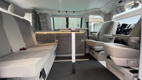 Gust – Camping-car Volkswagen 4 places de 2019