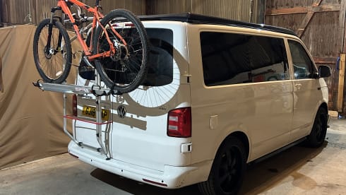 Walter – 4 berth Volkswagen campervan from 2018