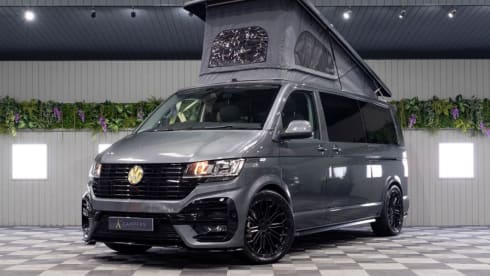 Grey VW – 4 berth Volkswagen Automatic 150bhp campervan from 2021-23