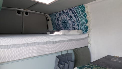 Vansy – Self-build camper van