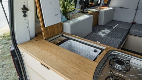 NEW Exclusive VW Bus Camper