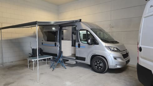 Offgrid Jumper  – 2p Sun Living bus from 2021
