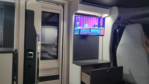 5 berth Swift Voyager 475 from 2025