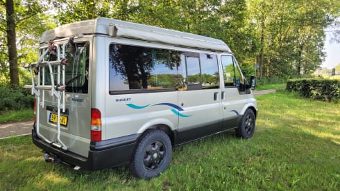Nuggy – Ford Nugget 5 persoons,  Stoere kampeerbus voor de ultieme roadtrip!