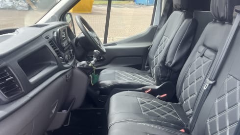 Camperlife – 3 berth Ford campervan from 2021