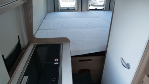 4-person Carado bus from 2020