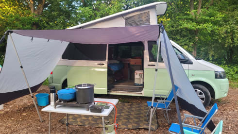 Kever – Our beautiful white VW camper