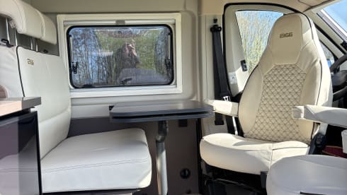 Burstner B66 600 C AUTOMAAT