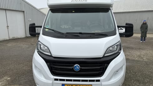 Bessie – 2p Fiat semi-integrated from 2019