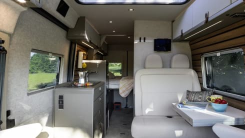 Ride Your Own Story – Hymer Grand Canyon - Spacious and compact for 4 people