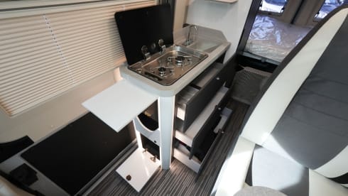 Willy – Cozy camper van to go on an adventure with!