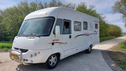Hasselt  ( overijssel) – 4p Rapido integrated from 2004, Fiat ducato