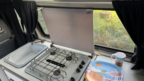 Bilbo – Solar 4 Berth Off Grid VW Camper