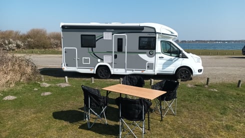 Chausson 720, super cozy, very large living space