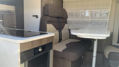 4p Benimar bus from 2024