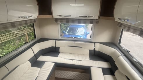 Harry’s camper  – 6 berth Roller Team alcove from 2021