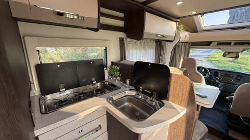 Nuovissimo camper super accessoriato