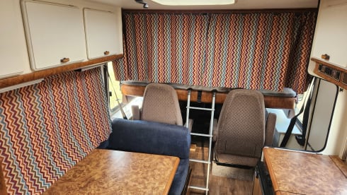 Witte Beer. – 4p Hymer integrated uit 1990
