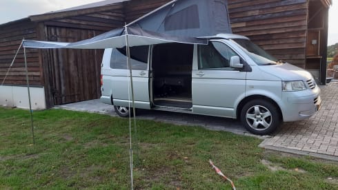 Volkswagen camper van for 4p
