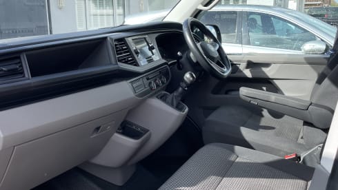 The Grey Horizon – 4 berth Volkswagen T6.1 LWB campervan from 2022