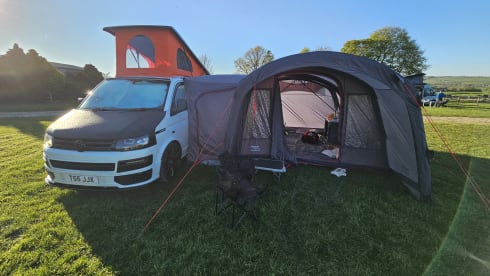 Stan – 4 berth Volkswagen campervan from 2008