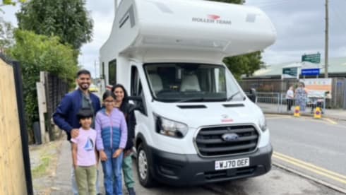 Roller Motorhome hire 675 – Rollerteam 675 adventure 6 sleeper/6 Belts