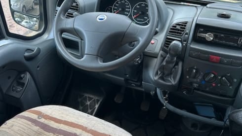 Licasa – 2p Fiat bus from 2005
