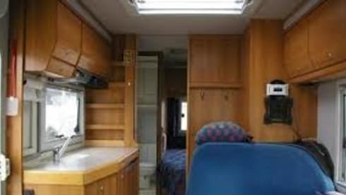Knaussie – Beautiful classic Knaus camper for the 2 of us