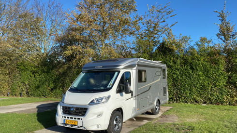 Enjoy Hymer Camper (2018) – 2p Hymer semi-integrated from 2018