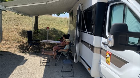 mobilehome-Leuven – Family camper - Leuven - automatic