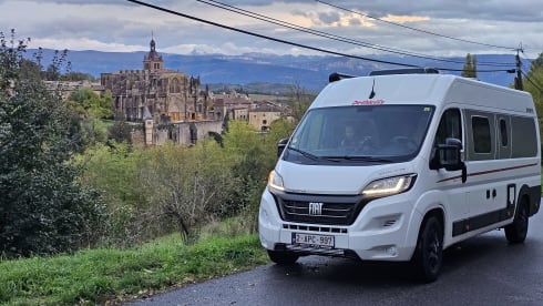 Maliki II – 5***** Dethleffs CamperVan - 2023 - full option - 6.4 meters - 140 hp