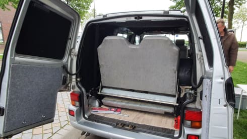 VW – Volkswagen Transporter T4 2.5 Tdi (4 belts)