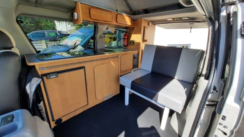 Britney – Britney "Bongo" Speere