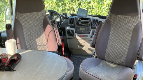 McLouis-Nische für 6 Personen aus dem Jahr 2011