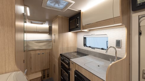 Autotrail Imala 736G