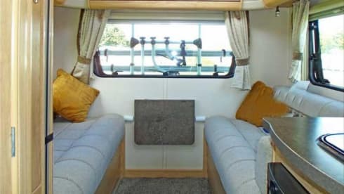 Ellie – 6 berth Peugeot semi-integrated from 2019