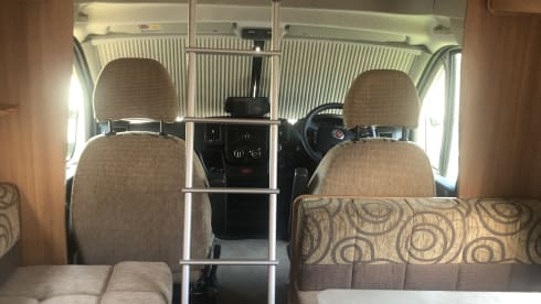 Jess – 5 berth Fiat Swift Lifestyle 624