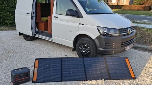 2p Volkswagen campervan from 2018