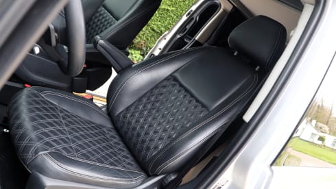 4p Mercedes-Benz campervan uit 2018