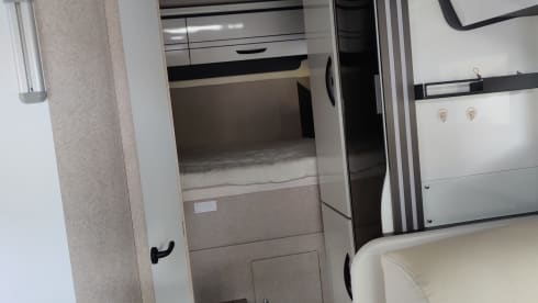 4p McLouis semi-integrated uit 2024