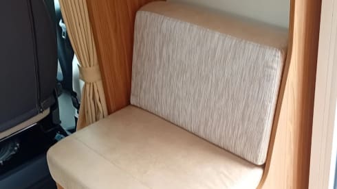 Missy – Autobus Fiat 4 places de 2016