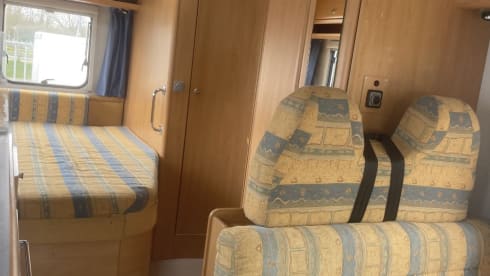 4p Knaus integrated from 2002