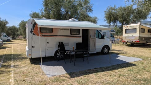 Mobbie – Weinsberg Pepper auf Mercedes